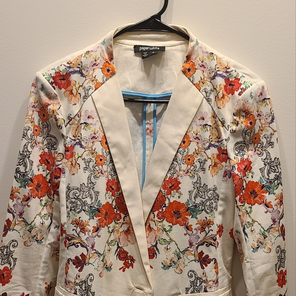 Used medium coat beige